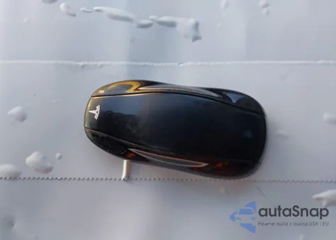 2012 Tesla Model S Signature z USA, uszkodzony, nr VIN 5YJSA1DN6CFS00369